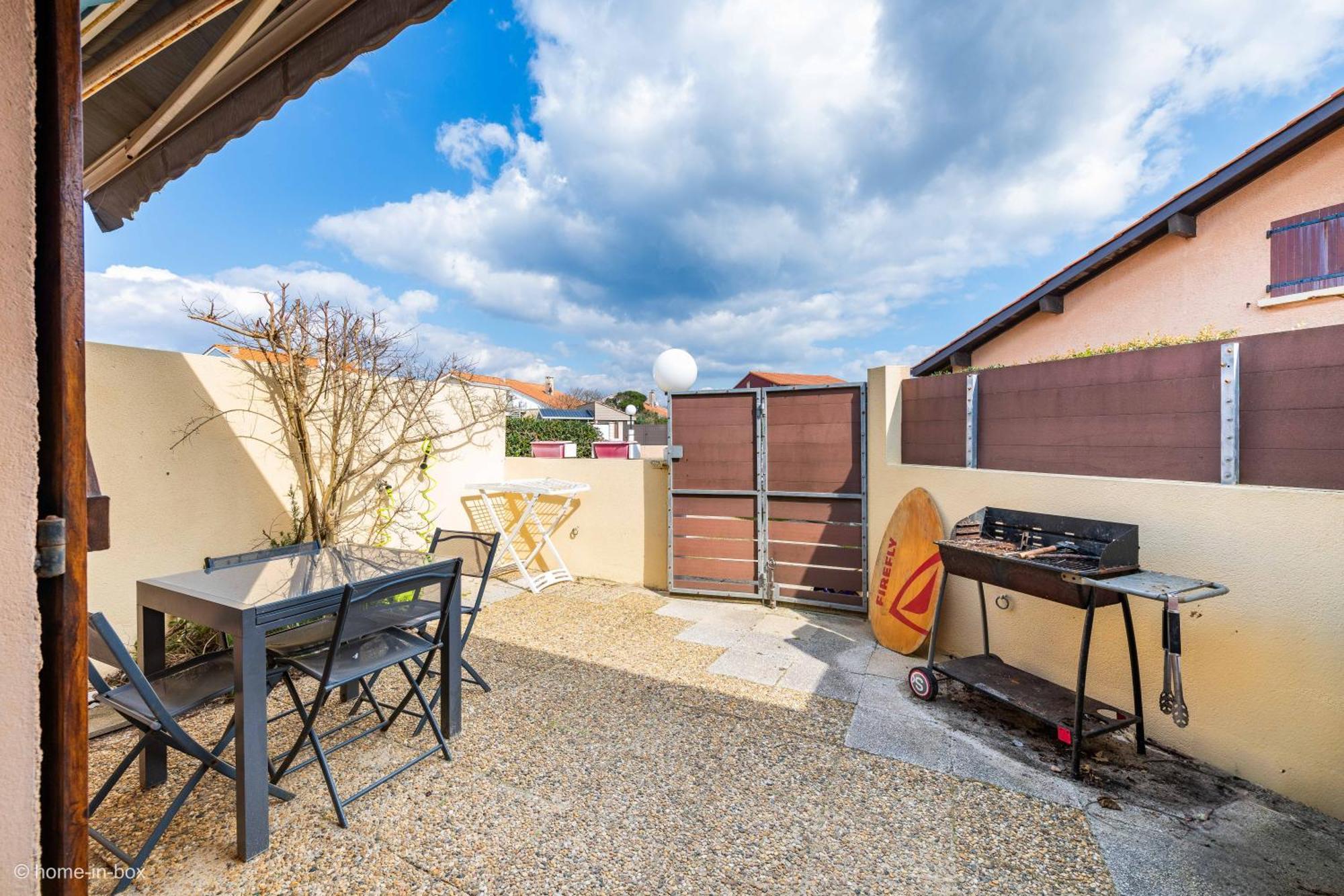Maison 4 à 5 personnes au pied des plages Biscarrosse Esterno foto